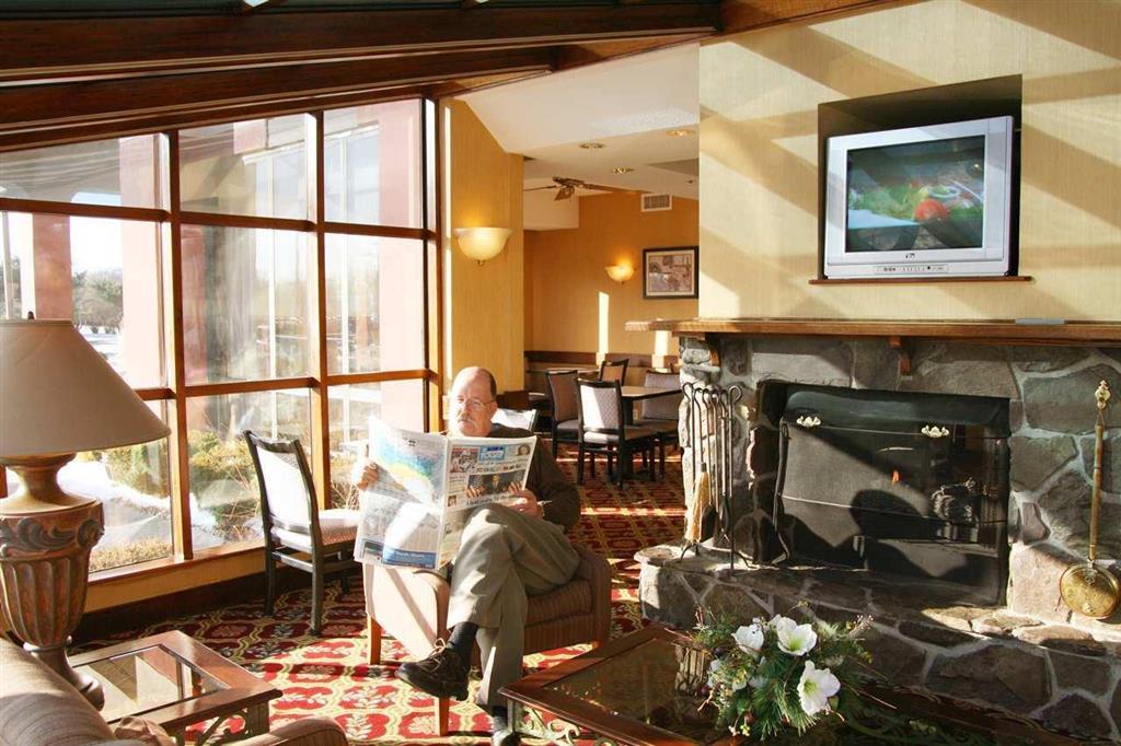 Hampton Inn Вэст спрингфильд Интерьер фото